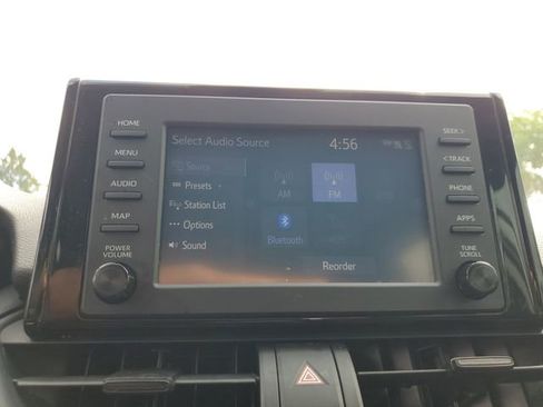 Used 2019 Toyota RAV4 XLE w/ Convenience Package FWD image 19