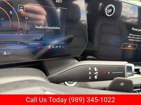 New 2026 Chevrolet Equinox LT AWD/4WD image 17