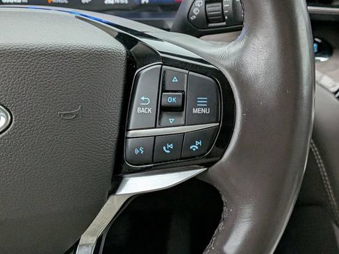 Certified 2023 Ford Explorer Platinum w/ Technology Package AWD/4WD image 28