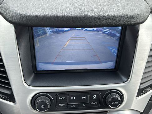 Used 2018 GMC Yukon SLT w/ HD Trailering Package RWD image 35