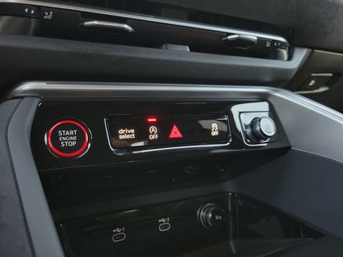 New 2026 Audi SQ5 Premium Plus AWD/4WD image 26