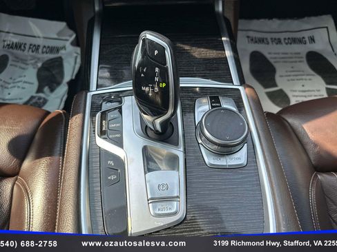 Used 2018 BMW 750i xDrive image 29