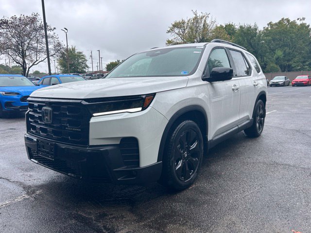 New 2026 Honda Pilot Black Edition image 2