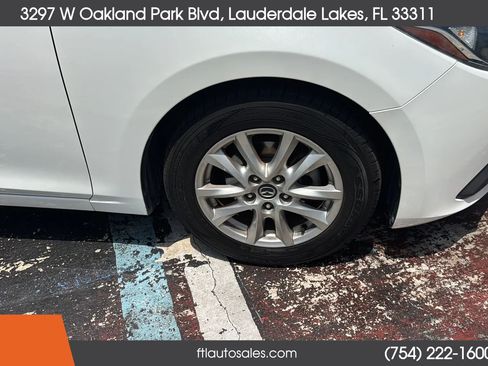 Used 2016 MAZDA MAZDA3 i Grand Touring FWD image 13