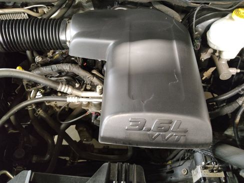 Used 2019 RAM 1500 Tradesman image 30