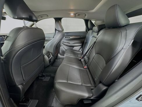 Certified 2025 INFINITI QX50 Luxe w/ Accent Package image 30