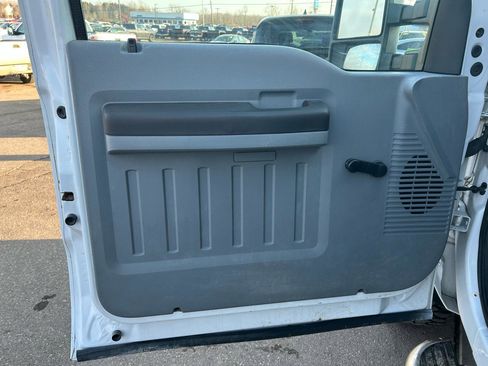 Used 2014 Ford F350 XL w/ Snow Plow Prep Package image 14