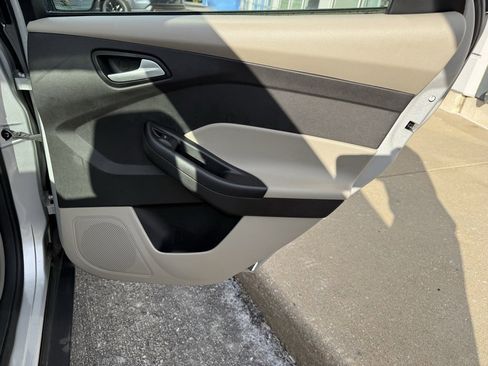 Used 2013 Ford Focus SE image 35