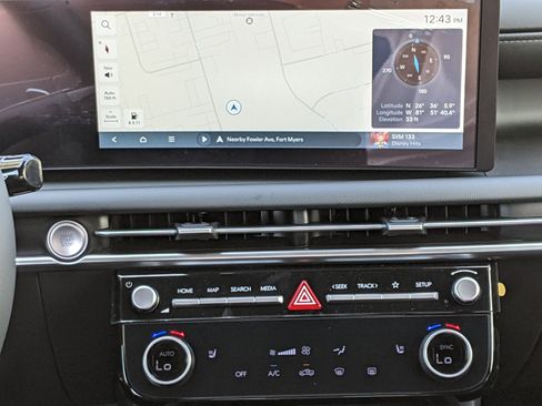 New 2025 Hyundai Santa Cruz XRT image 16