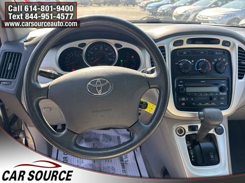 Used 2004 Toyota Highlander 2WD image 7