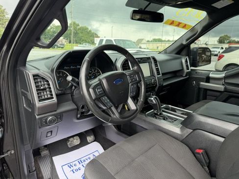 Used 2015 Ford F150 XLT w/ Equipment Group 302A Luxury AWD/4WD image 12