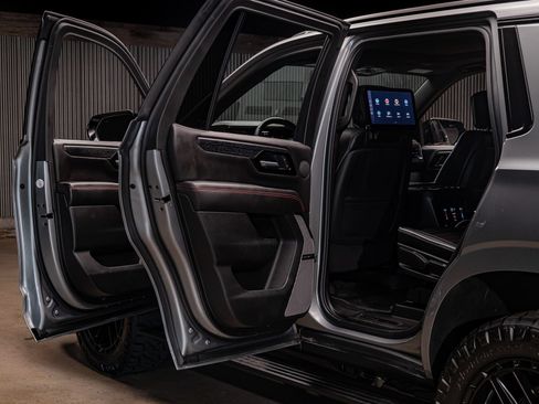 Used 2026 GMC Yukon AT4 Ultimate AWD/4WD image 30