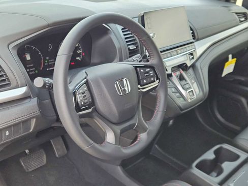 Certified 2026 Honda Odyssey Sport-L image 2