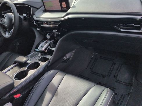 Used 2024 Acura MDX SH-AWD w/ Technology Package image 30