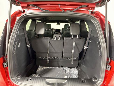 New 2027 Chrysler Pacifica Select AWD/4WD image 18