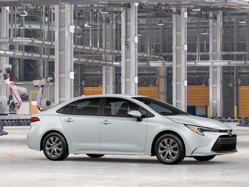 New 2026 Toyota Corolla LE image 13