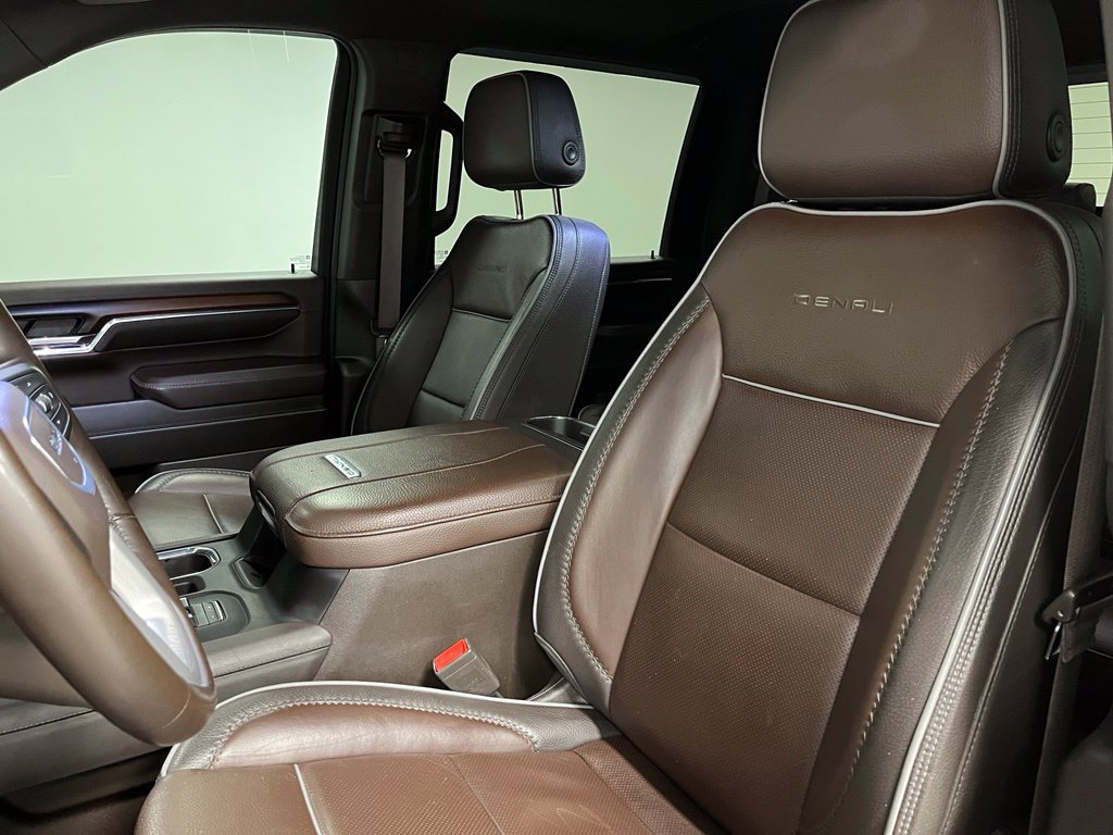 Used 2024 GMC Sierra 3500 Denali w/ Denali Reserve Package AWD/4WD image 19