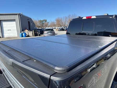 Used 2021 Ford F250 Limited image 8