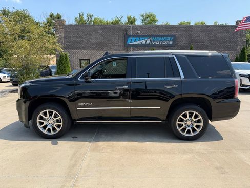Used 2019 GMC Yukon Denali w/ Open Road Package AWD/4WD image 8