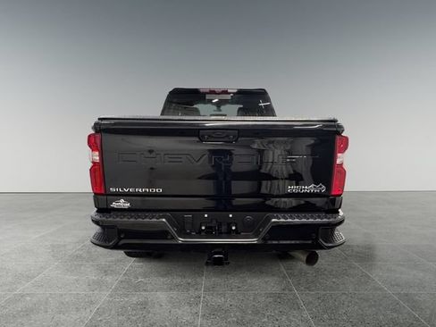 Used 2022 Chevrolet Silverado 2500 High Country w/ LPO, Hitch Package AWD/4WD image 23