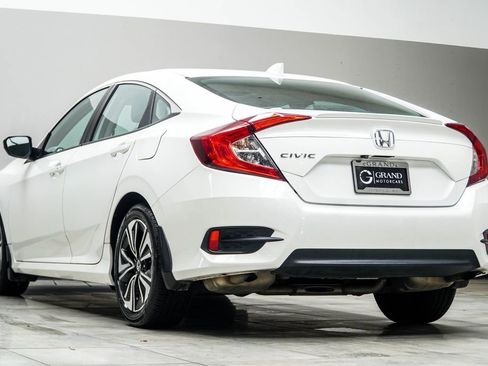 Used 2016 Honda Civic EX-T image 10
