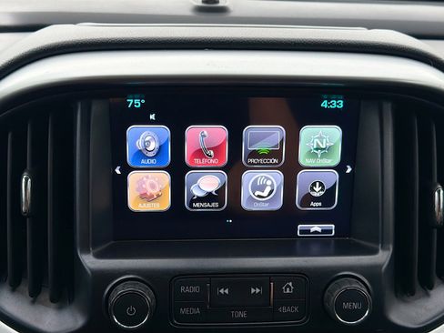 Used 2017 Chevrolet Colorado LT image 28