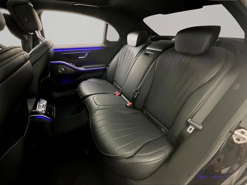 Certified 2023 Mercedes-Benz S 500 4MATIC w/ AMG Line image 22