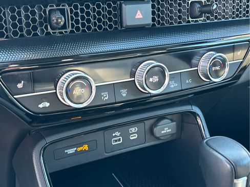 Certified 2024 Honda CR-V EX-L image 17