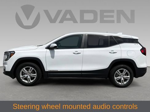 Used 2024 GMC Terrain SLE AWD/4WD image 8