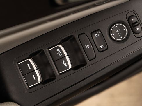 Used 2023 Acura Integra image 36