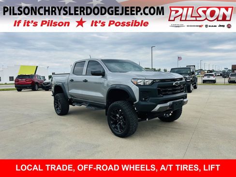 Used 2023 Chevrolet Colorado Trail Boss w/ Advanced Trailering Package AWD/4WD image 1