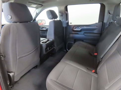 Used 2025 Chevrolet Silverado 1500 LT w/ LPO, Dark Essentials Package image 17