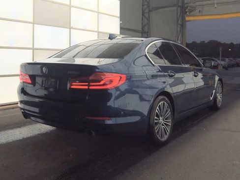 Used 2019 BMW 530i w/ Premium Package RWD image 2