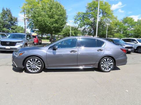 Used 2018 Acura RLX w/ Technology Package FWD image 3