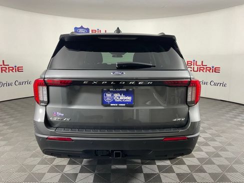 New 2026 Ford Explorer Active AWD/4WD image 4