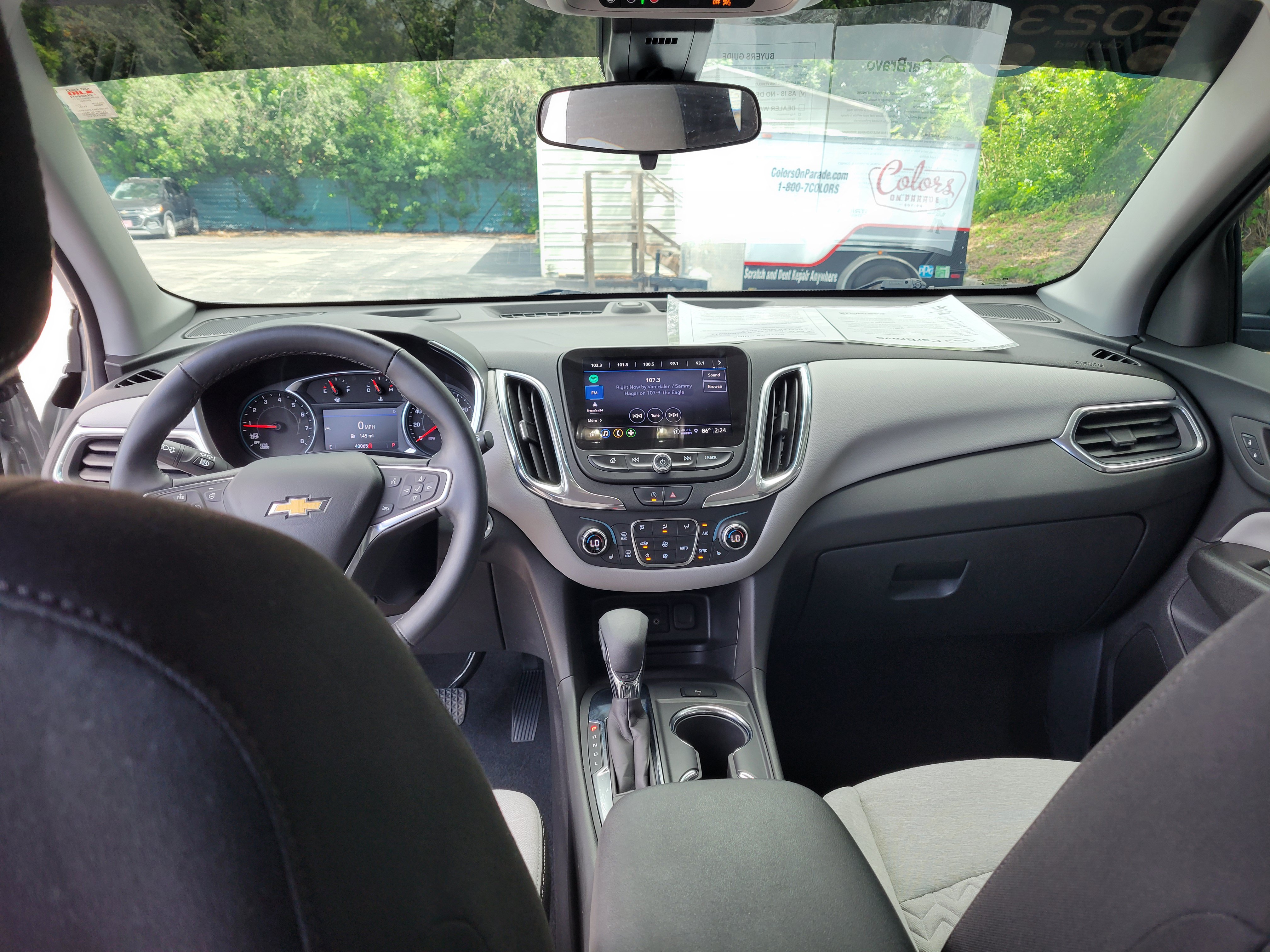 Used 2023 Chevrolet Equinox LT FWD image 12