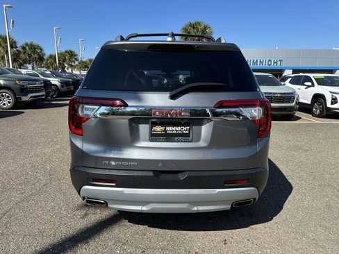 Used 2021 GMC Acadia SLT w/ Premium Package image 15