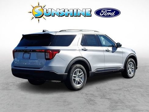 New 2026 Ford Explorer Active AWD/4WD image 6