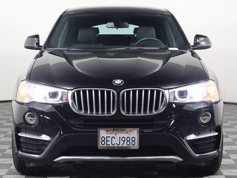 Used 2018 BMW X4 xDrive28i AWD/4WD image 2