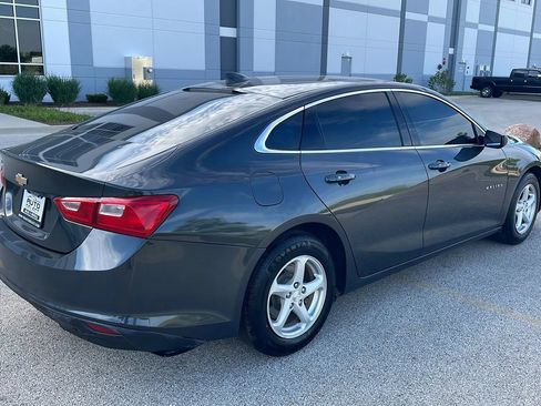 Used 2017 Chevrolet Malibu LS FWD image 5