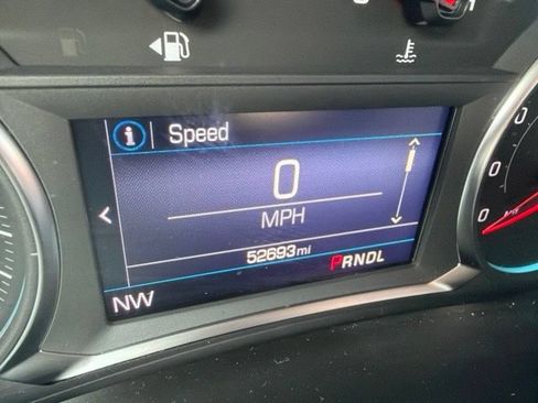 Used 2024 Chevrolet Equinox LT AWD/4WD image 12