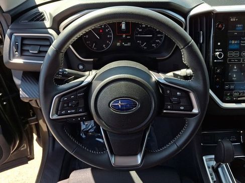 Certified 2025 Subaru Ascent Premium AWD/4WD image 18