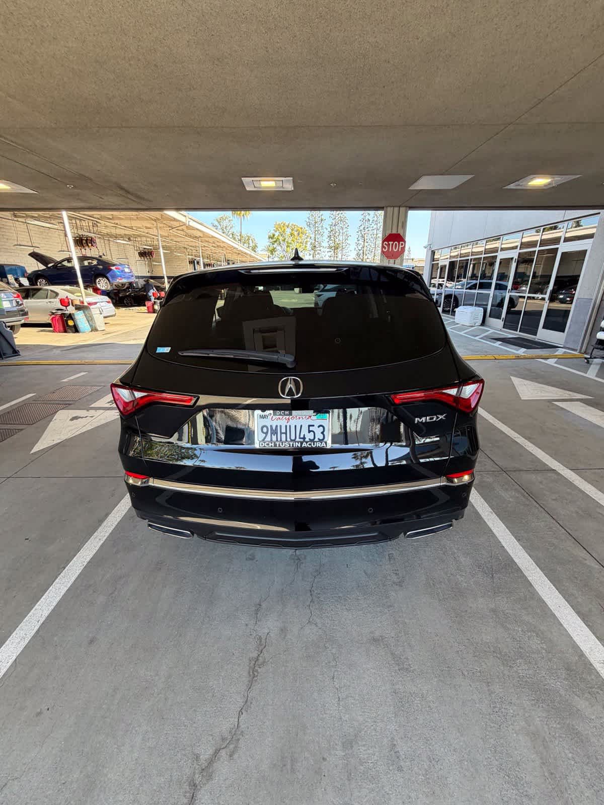 Used 2024 Acura MDX w/ Technology Package FWD image 6