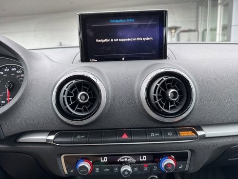 Used 2019 Audi A3 2.0T Premium image 7