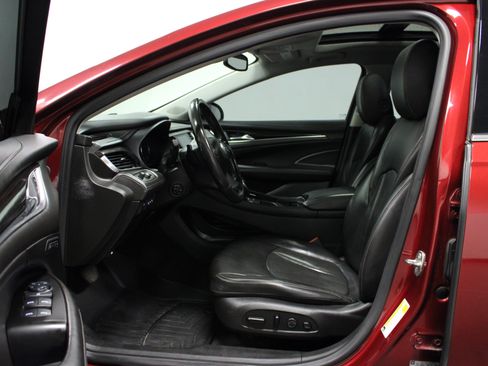 Used 2017 Buick LaCrosse Premium w/ Driver Confidence Package #2 FWD image 12