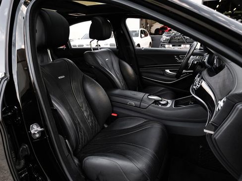 Used 2019 Mercedes-Benz S 63 AMG S 4MATIC Sedan image 34