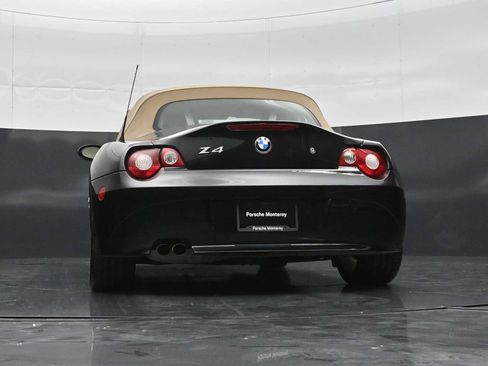 Used 2005 BMW Z4 3.0i RWD image 30