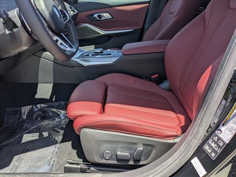 New 2026 BMW 330i xDrive Sedan w/ M Sport Package AWD/4WD image 4