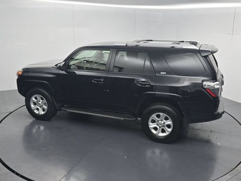 Used 2016 Toyota 4Runner SR5 AWD/4WD image 50
