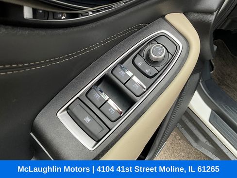 Certified 2025 Subaru Outback Limited image 26